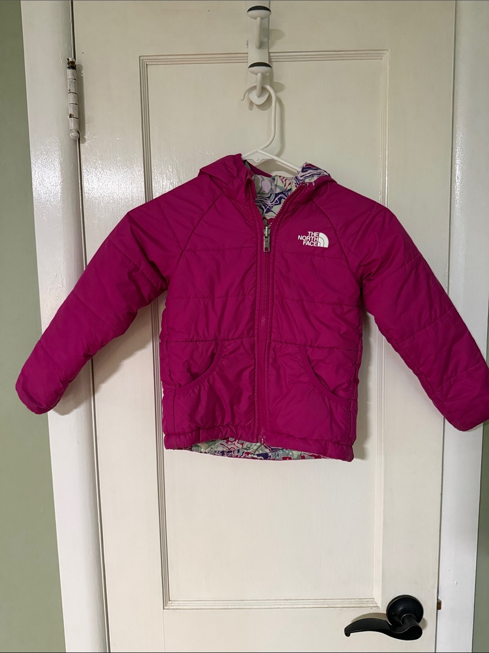 The North Face Girls' Bright Magenta Hooded Puffer Jacket